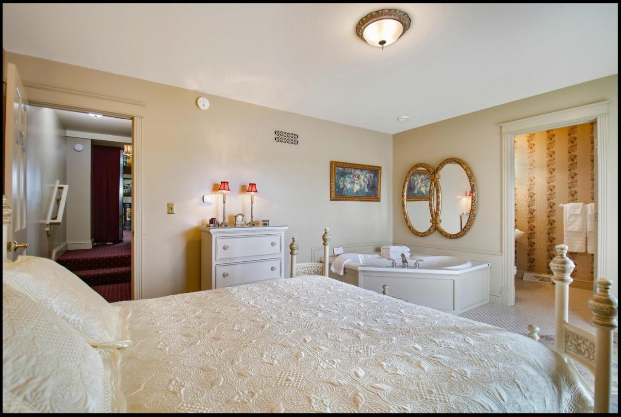 Carnegie Hall Boutique Hotel Ladysmith Eksteriør billede