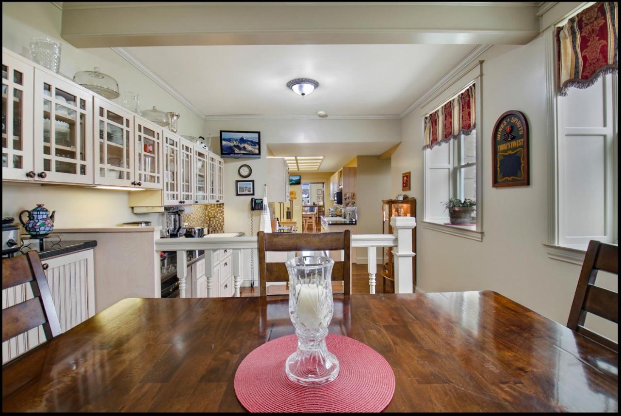 Carnegie Hall Boutique Hotel Ladysmith Eksteriør billede