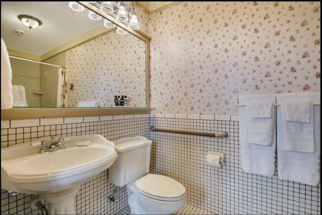 Carnegie Hall Boutique Hotel Ladysmith Eksteriør billede